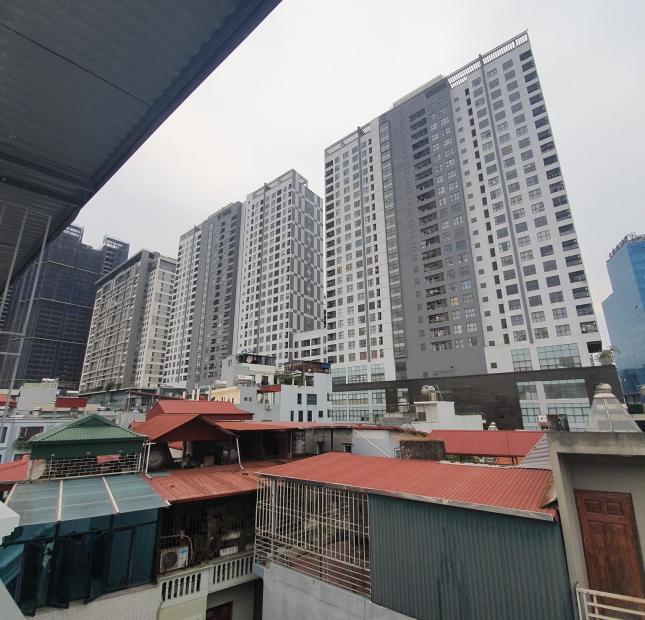 Bán nhà phố Hoàng Văn Thái 150m2 mặt tiền 12m nhỉnh 19 tỷ 0983458219