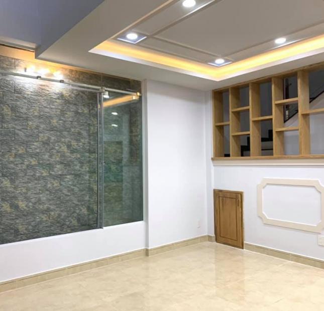 Nhà 1 Trệt 2 Lầu 135M2 , 2 Mặt Tiền Sân 14M, Hùng Vương, Phường 6, Tp Tân An, Long An, chỉ 3 tỷ 9