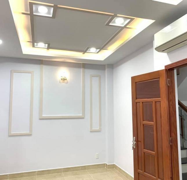 Nhà 1 Trệt 2 Lầu 135M2 , 2 Mặt Tiền Sân 14M, Hùng Vương, Phường 6, Tp Tân An, Long An, chỉ 3 tỷ 9
