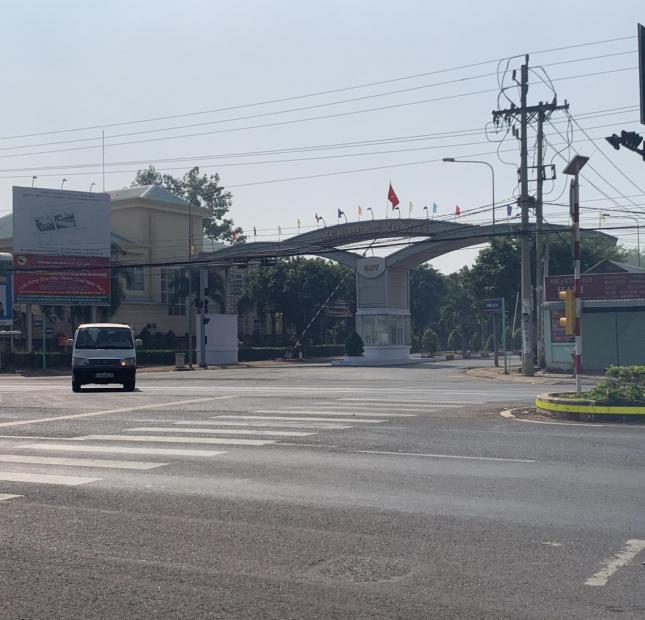 bán gấp nền đất ngay gần Bệnh Viện Đa Khoan tỉnh Bình Phước Giá 550tr/120m.