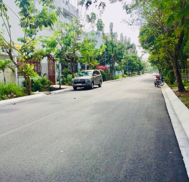 Bán đất KDC 13B Conic, DT 120m2, đường chính KDC lô đẹp giá rẻ 65 triệu/m2. LH 0902462566