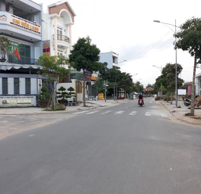 Bán lô mặt tiền đường 16m dự án nam khang Nguyễn Duy Trinh phường long trường Quận 9.