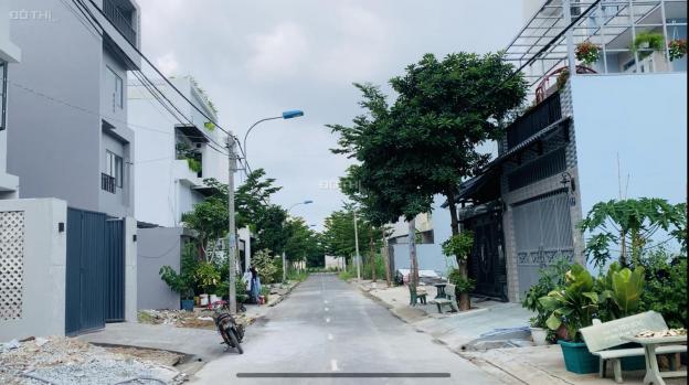 Bán gấp đất trong KDC Phú Lợi, MT đường Ba Tơ, phường 7, Q8, chỉ 2,5 tỷ, DT 80m2. LH: 0765586079