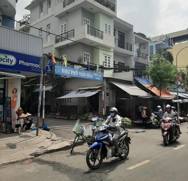 Bán nhà mặt tiền chợ Phạm Văn Bạch, P15, Tân Bình, 80m2, 4 lầu giá 12 tỷ.