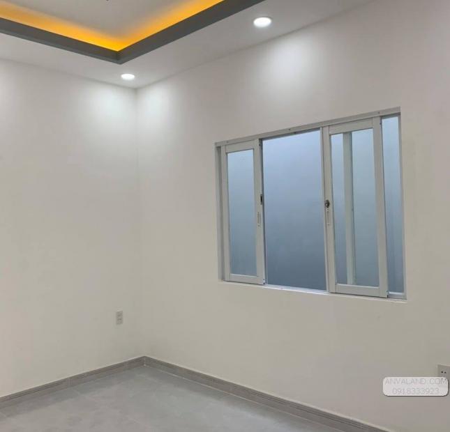 Cần tiền nhập Lô HDPE, BÁN GẤP Nhà HXH6M 168/39B Lê Thị Bạch Cát, Phường 11, Quận 11, 45M2, 3PN,