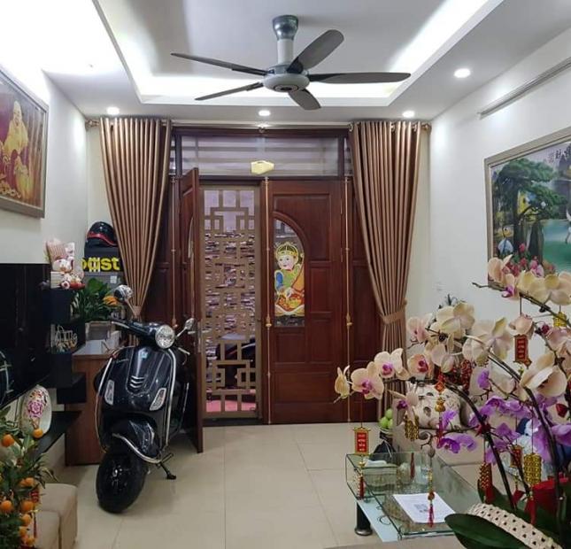 Mặt phố Trương Định-kinh doanh sầm uất 52m2 giá 10 tỷ