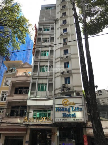 Bán tòa nhà văn phòng Lê Thị Riêng, P.Bến Thành, Q.1, DT 7,3x19m, hầm 9 tầng, TN 700tr. Giá 130 tỷ