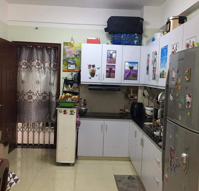 Bán căn hộ IDICO ,quận Tân Phú, 62m2, 2PN, tặng Full nội thất như hình, giá cực rẻ LH: 0372972566