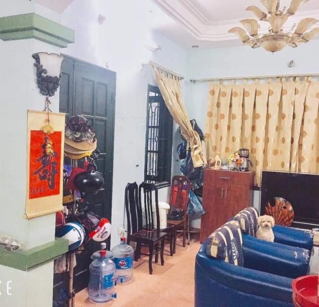 HOT HOT Cần bán gấp nhà mặt phố Cự Lộc,Thanh Xuân mặt tiền 5.7m diện tích 57m2/3,5 tầng giá 7.9 tỷ