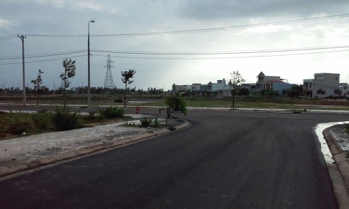 Bán đất Trâu Quỳ -120m2 Khu giãn dân tái định cư –M Tiền 6m. 0982852808