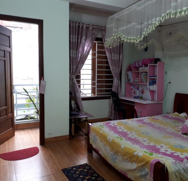 Chính Chủ cần bán gấp căn nhà 60m2 Tại đường Tô Vĩnh Diện, phường Điện Biên, Tp Thanh Hoá.  Xin Liên hệ: 0985870626+ zalo