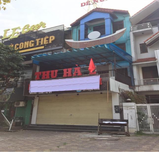 Cho thuê nhà Trung Hòa, 150mx 5T, có thang máy, làm nhà hàng, spa, showroom