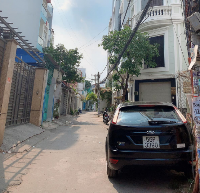 Nhà Hẻm Xe Tải Nơ Trang Long,P.13,BT 93m2(4,5x20) 5PN Gía 9,6 tỷ TL.