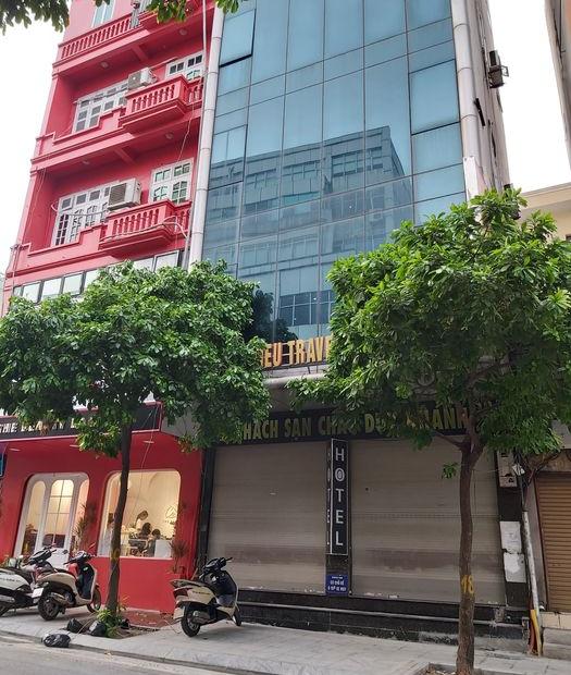 Hạ 6 tỷ 165m2 mặt phố Nguyễn Khuyến kinh doanh 6 tầng Lh 0822928389