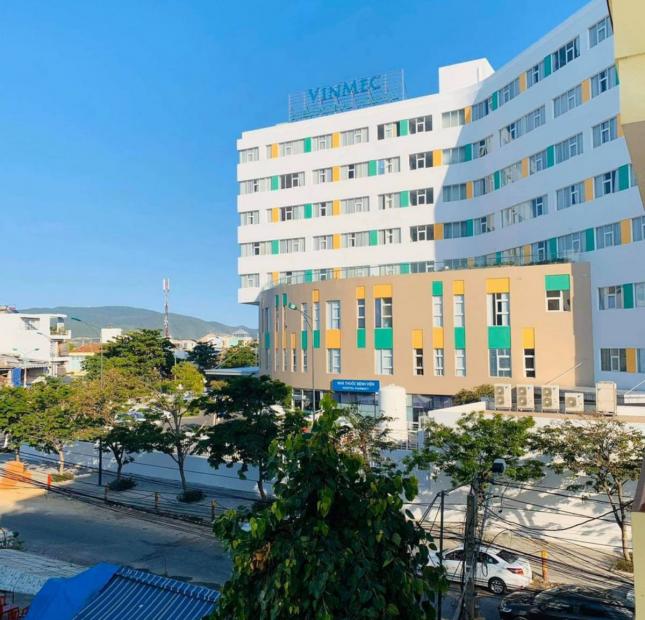 Bán khách sạn 6 tầng Đường Trần Phú , Vĩnh Nguyên , Giá 17 tỷ