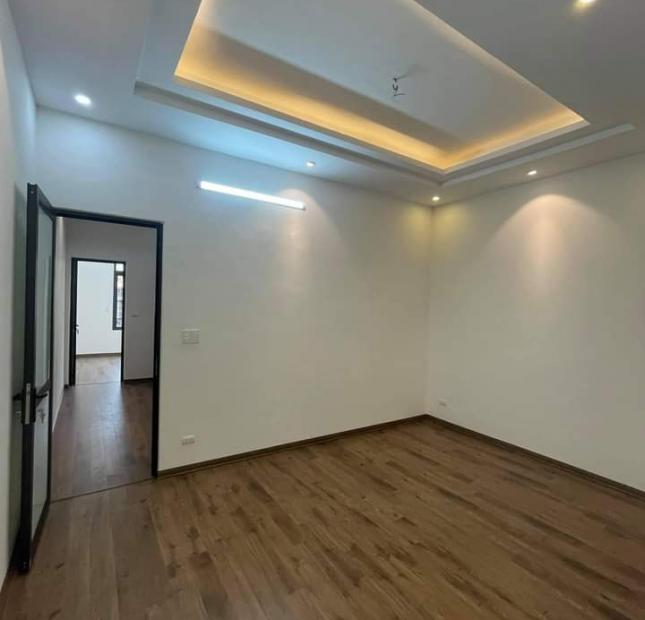 Bán nhà  Mỹ Đình1 Nam Tư Liêm  37 m2 5 tầng giá 3.4 tỷ ngõ thông ô tô kinh doanh nhỏ