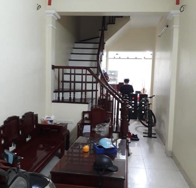 BÁN NHÀ PHỐ HỒNG HÀ, BA ĐÌNH 45m2, 5T, giá 8,3 tỷ ( ngõ ô tô)