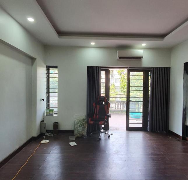 NHỈNH 6 TỶ > MẶT PHỐ > Ô TÔ TRÁNH > KINH DOANH ĐỈNH > 67m > mt 4.5m LH 0343804666