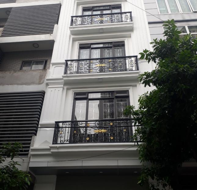Bản nhà mặt đường  Mỹ Đình 41.5 m2 5 tầng 4 ngủ giá 3.3 tỷ ngõ thông ô tô  kinh doanh