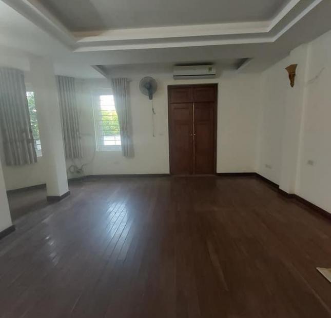 QUÁ HIẾM NHỈNH 10 TỶ 100m x 5 tầng mt 5m PL LIỀN KỀ OTO CHẠY VÒNG QUANH KĐT VĂN QUÁN