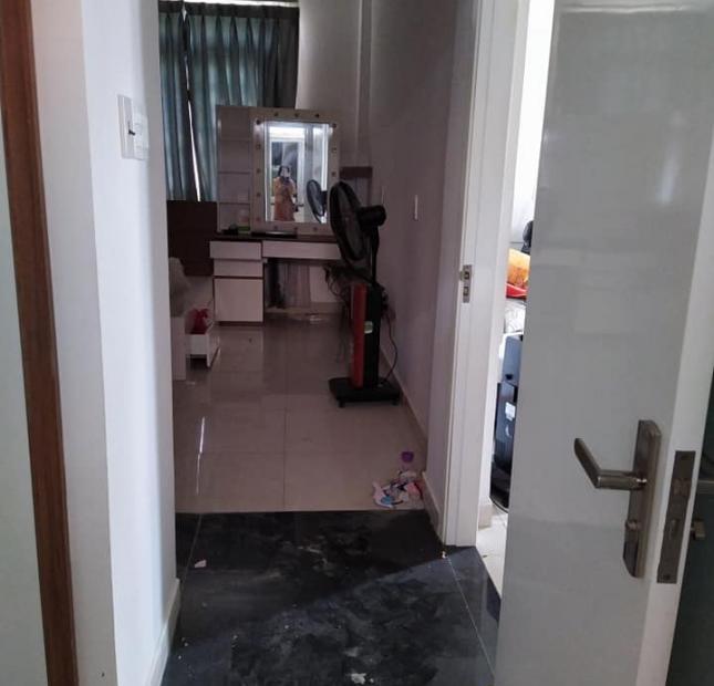 Chuyển chỗ ở, Bán nhà đường Thành Thái, Phường 14, Quận 10, 40m2, 3 Lầu giá 5 Tỷ