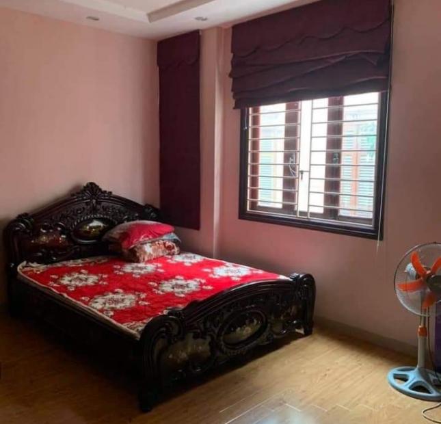 Bán nhà 57m x 5 tầng đường Vạn Phúc - Ba Đình
