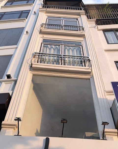 Bán nhà mặt phố Minh Khai 45m2, 5T, vỉa hè siêu rộng, nhỉnh 11 tỷ (có thương lượng)