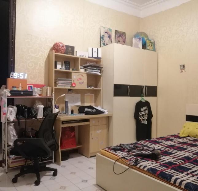 Bán nhà mặt ngõ 4C Đặng Văn Ngữ, 65m2, 9 tỷ, ô tô tránh, kinh doanh
