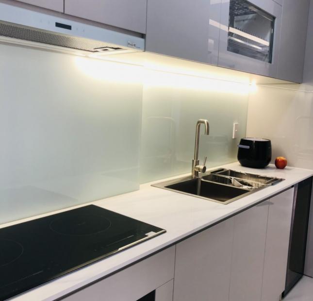 Cần bán căn hộ Conic Riverside Q8, 66m2 2PN 2WC nội thất cao cấp, full bộ, giá chỉ 2,7 tỷ.