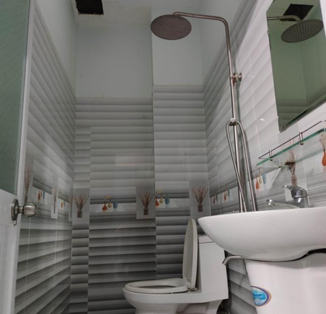 Chính chủ bán nhà Hà Huy Giáp, Q.12, 120m2, 3 tầng, 2 ST, HXT 8m, Giá 6.8 tỷ TL