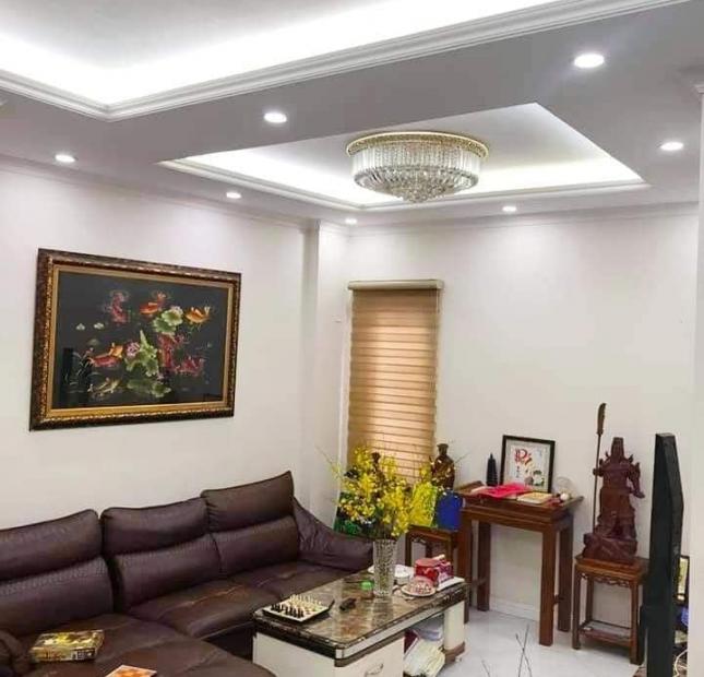 Bán nhà riêng phân lô Lê Trọng Tấn Hà Đông, 60m2, 5 phòng, ô tô vào nhà. Giá 3,7 Tỷ.