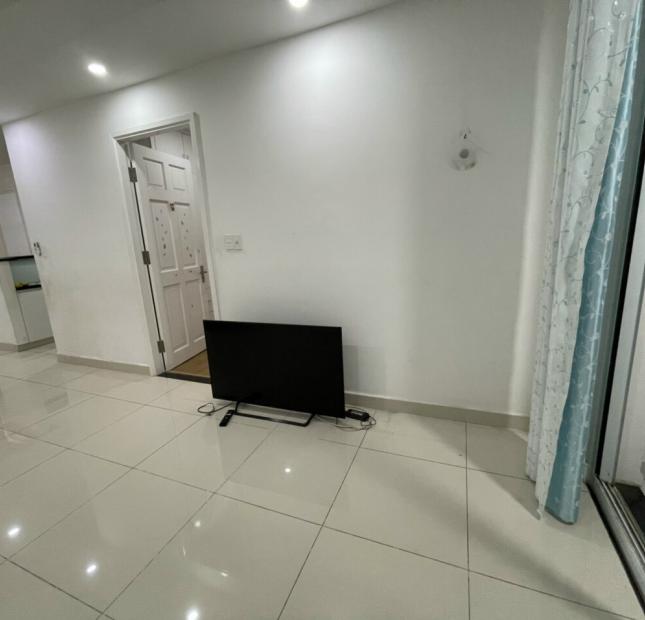 Cần bán căn hộ Melody Âu Cơ, quận Tân Phú, 68m2 2PN 2WC đẹp như hình , giá tốt nhất 