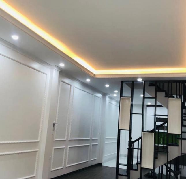 HIẾM: 46m2, 5 Tầng, Ô TÔ, Bồ Đề, Long Biên chỉ 5,xx Tỷ