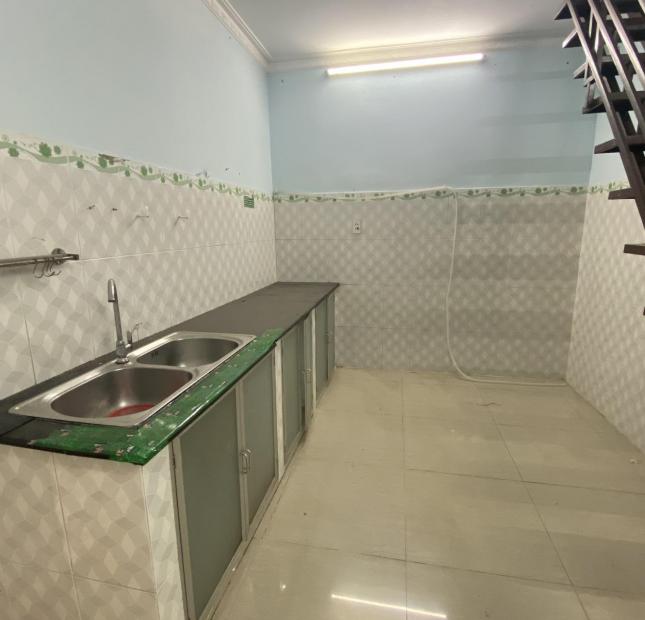 HXH Quang Trung P8 GV, dt 4.1*13m, giá chỉ 4.150 tỷ.