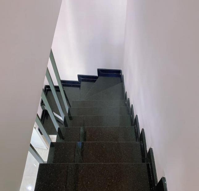 Nhận gửi bán nhà -  85/2B Kinh Dương Vương, Phường 12, Quận 6, 56M2, 3 Tầng, HXH 6M giá 5  tỷ 2