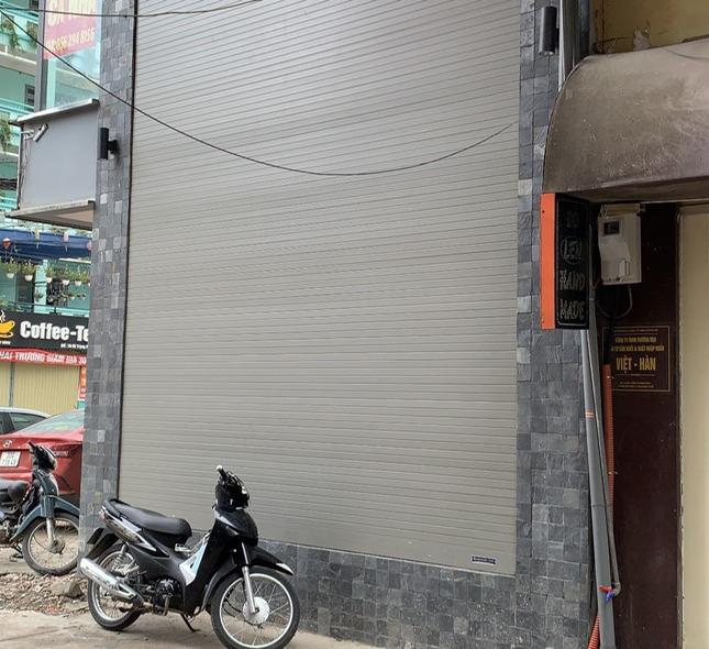 Cho thuê nhà mặt. ngõ 62 Vũ Trọng Phụng - TX	Dt 50m, 3 tầng, mt m 4m..Giá 18tr/th