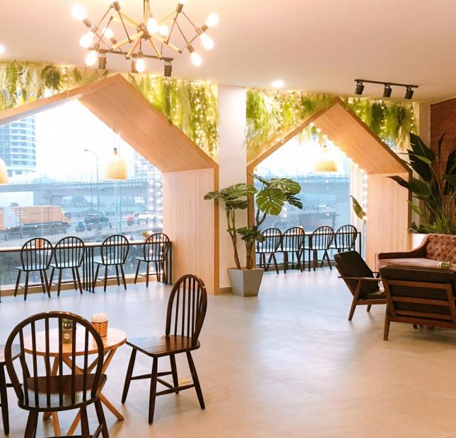 Bán nhà Mặt Phố V.I.P HOÀNG CẦU, Đống Đa, DT 240m2, MT 8.2m, Vỉa hè rộng, Chỉ 280Tr/m2