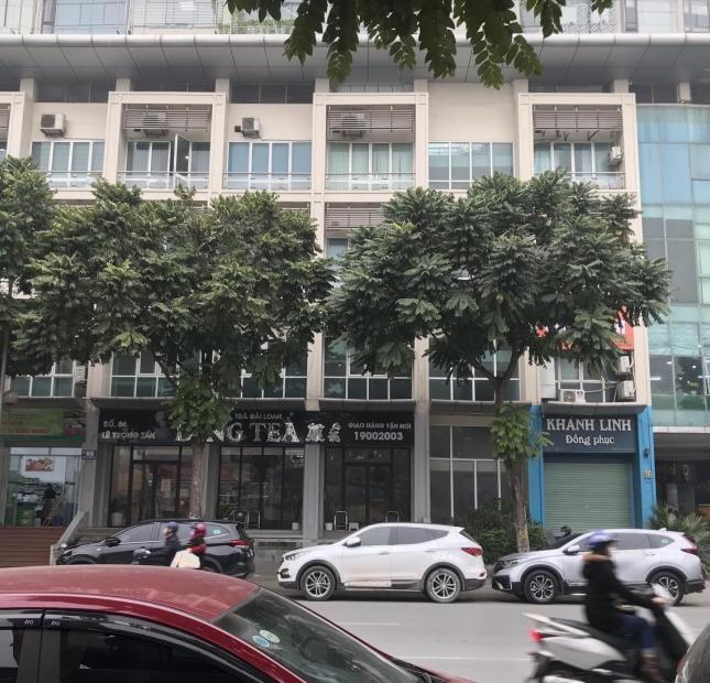 Cho thuê MBKD đẹp tầng 1 DT 75m2, mặt tiền 11m, mặt phố Lê Trọng Tấn, quận Thanh Xuân. 