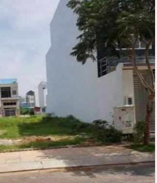 VỠ NỢ VÌ DỊCH BÁN ĐẤT ĐỐI DIỆN CHỢ 300M2(12X25) + NHÀ TRỌ 36 PHÒNG CHỈ 900TR /DÃY.LH: 0969.739.583