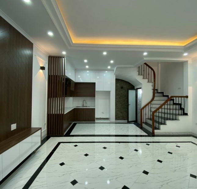Bán nhà riêng ngõ 559 Kim Ngưu 45m giá 3.6 tỷ gần ô tô