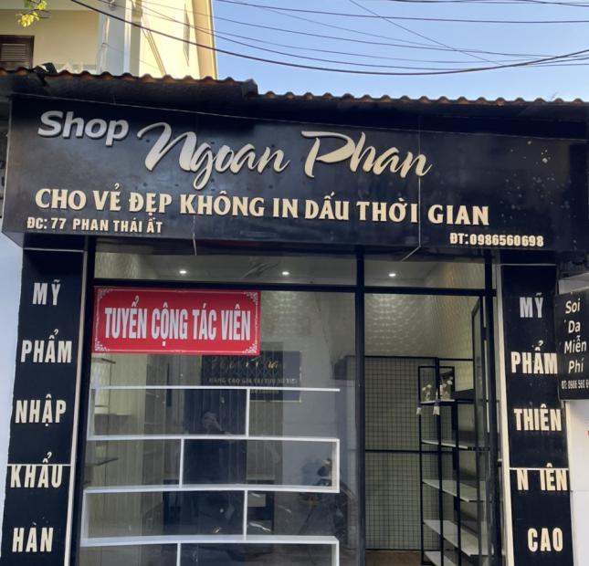 Cần chuyển nhượng shop mỹ phẩm ở đường Phan Thái Ất, TP Vinh