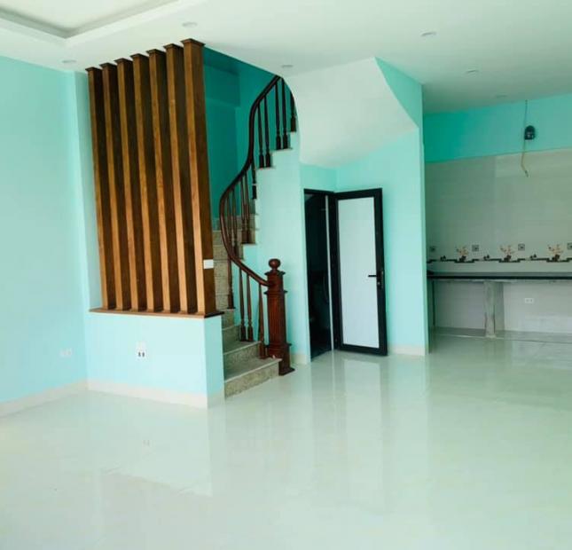 Bán Nhà Phố Phú Viên – Bồ Đề Long Biên 3T; 40m2; giá 3,3 tỷ