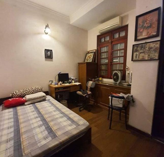 BÁN NHÀ NGÕ 160 CỔ LINH, LONG BIÊN, Ô TÔ VÀO NHÀ, 45M, 5PN, 3 TỶ 6. LH 0945262238