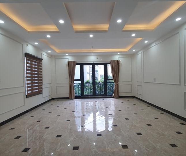 Siêu Phẩm Nhà Bát Khối – Long Biên 5T, 40m2, giá 4.15 tỷ