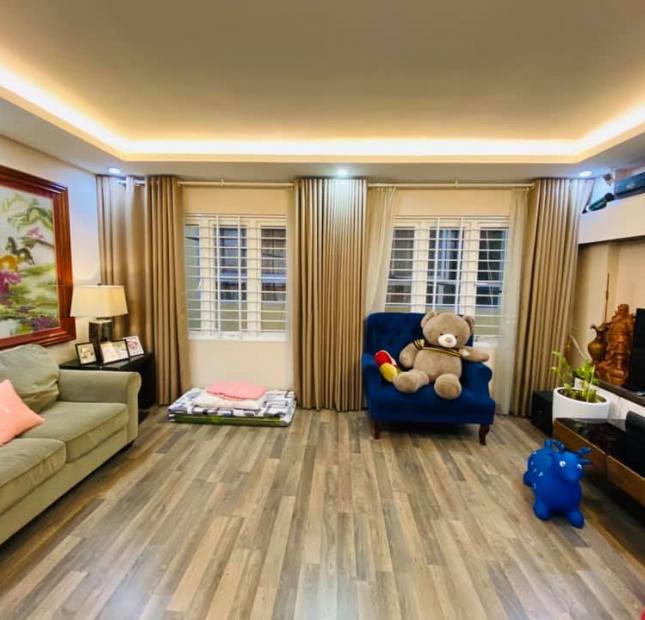 Bán nhà 5 tầng Võ Thị Sáu 36m2 2.9 tỷ - Gần Hồ Ngõ Thông.