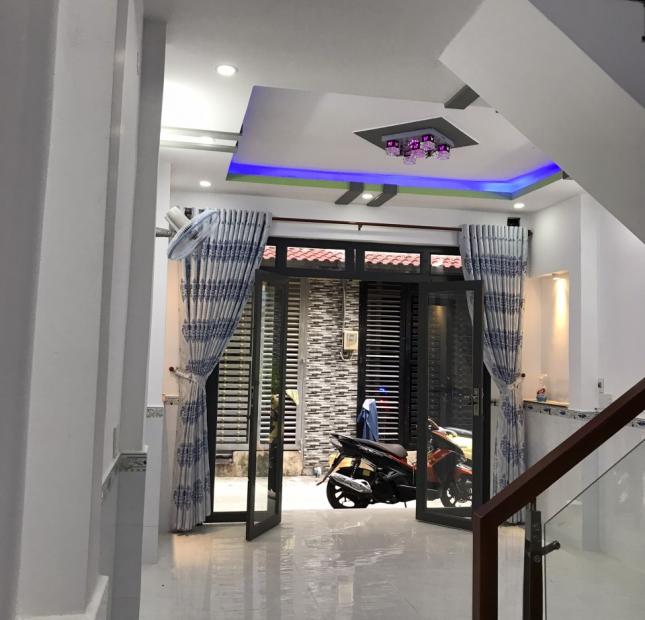 Nhà đẹp 19/8 đường 14B, Bình Hưng Hòa A, Bình Tân, 4.1x9m, 1 lầu, 3.4 tỷ TL