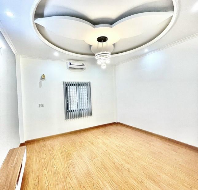 Bán nhà 1 Trệt 2 Lầu , đường B18 KDC 91B , P.An Khánh, Q.Ninh Kiều . Sổ hồng , giá rẽ
