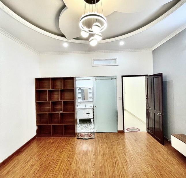 Bán nhà 1 Trệt 2 Lầu , đường B18 KDC 91B , P.An Khánh, Q.Ninh Kiều . Sổ hồng , giá rẽ