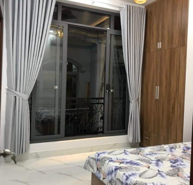 HXH Phan Huy Ích P12 GV dt 3,5x9m giá chỉ 3,35 tỷ TL.
