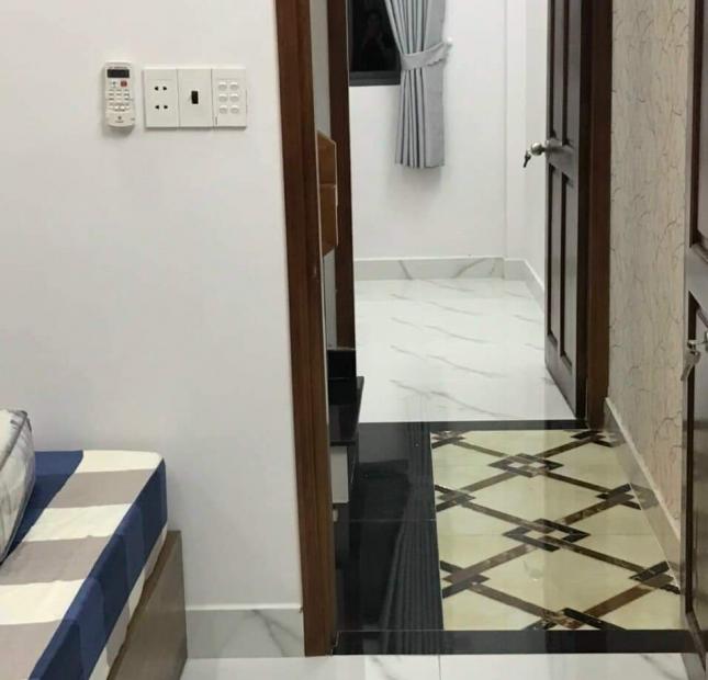 HXH Phan Huy Ích P12 GV dt 3,5x9m giá chỉ 3,35 tỷ TL.
